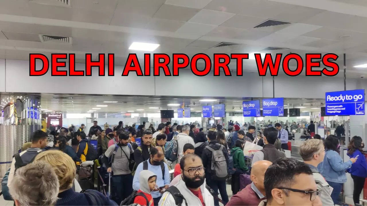 Scene At Delhi Airport