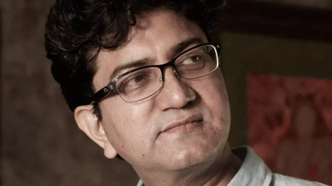 Is Prasoon Joshi On His Way Out Of CBFC?