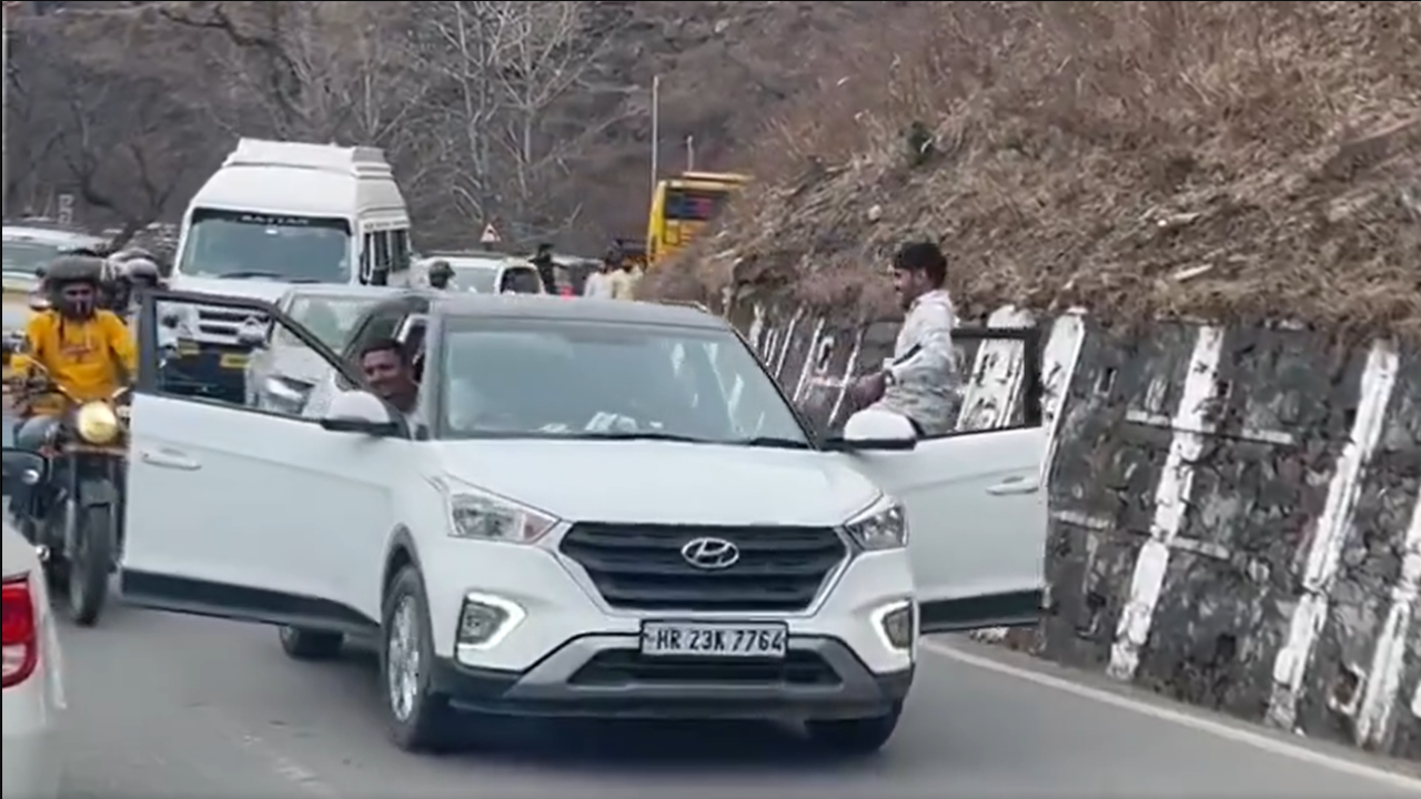 Hyundai Creta Owner Drives With Open Doors In Kullu, Gets Slapped With Rs 3,500 Challan