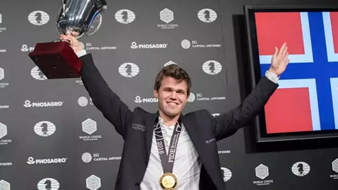 magnus carlsen wins chess world rapid title