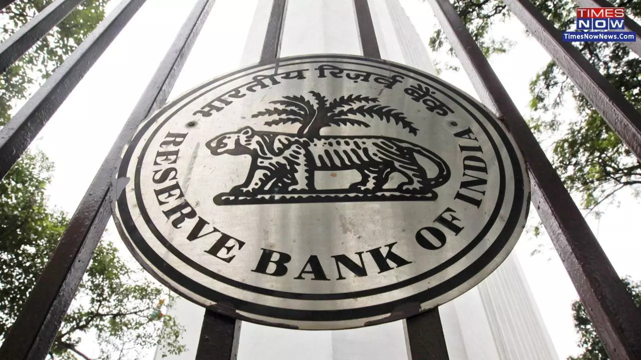 Penal Charges in Loan Accounts: RBI Grants 3 More Months to Banks, NBFCs to Implement Modified Norms