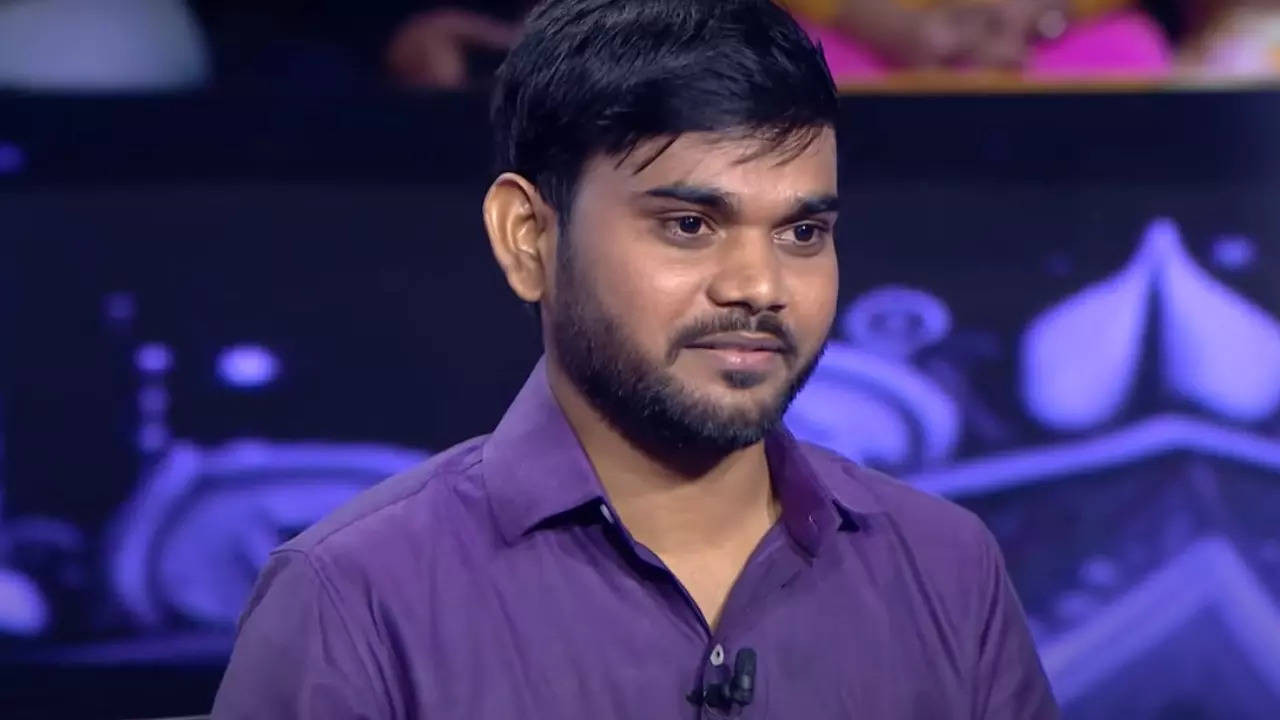 KBC 15: Avinash Bharti Quits On Rs 1 Crore Question About The Youngest Victoria Cross Recipient