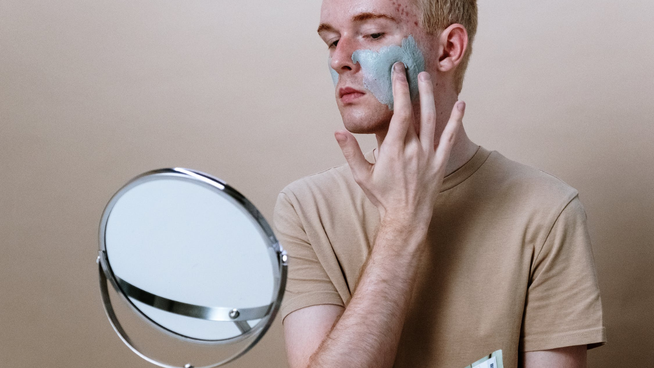 Combatting adult acne in men