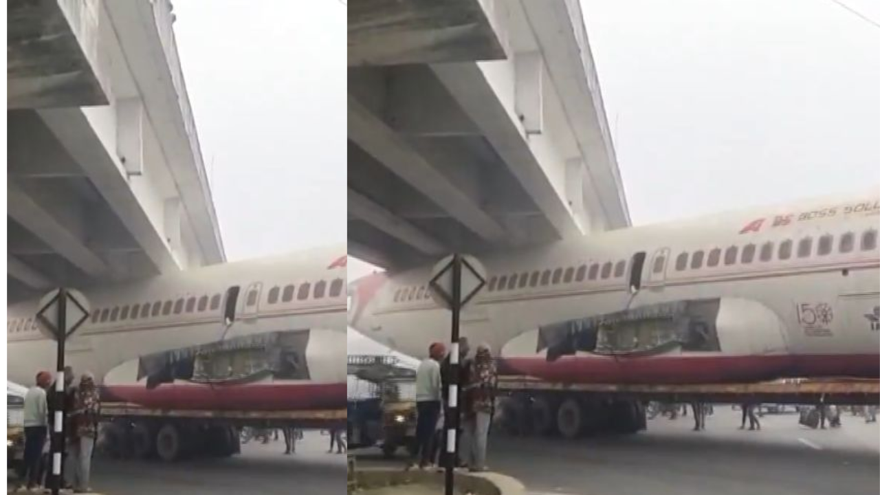 Video Video Plane Gets Stuck Under Bridge In Bihar Times Now