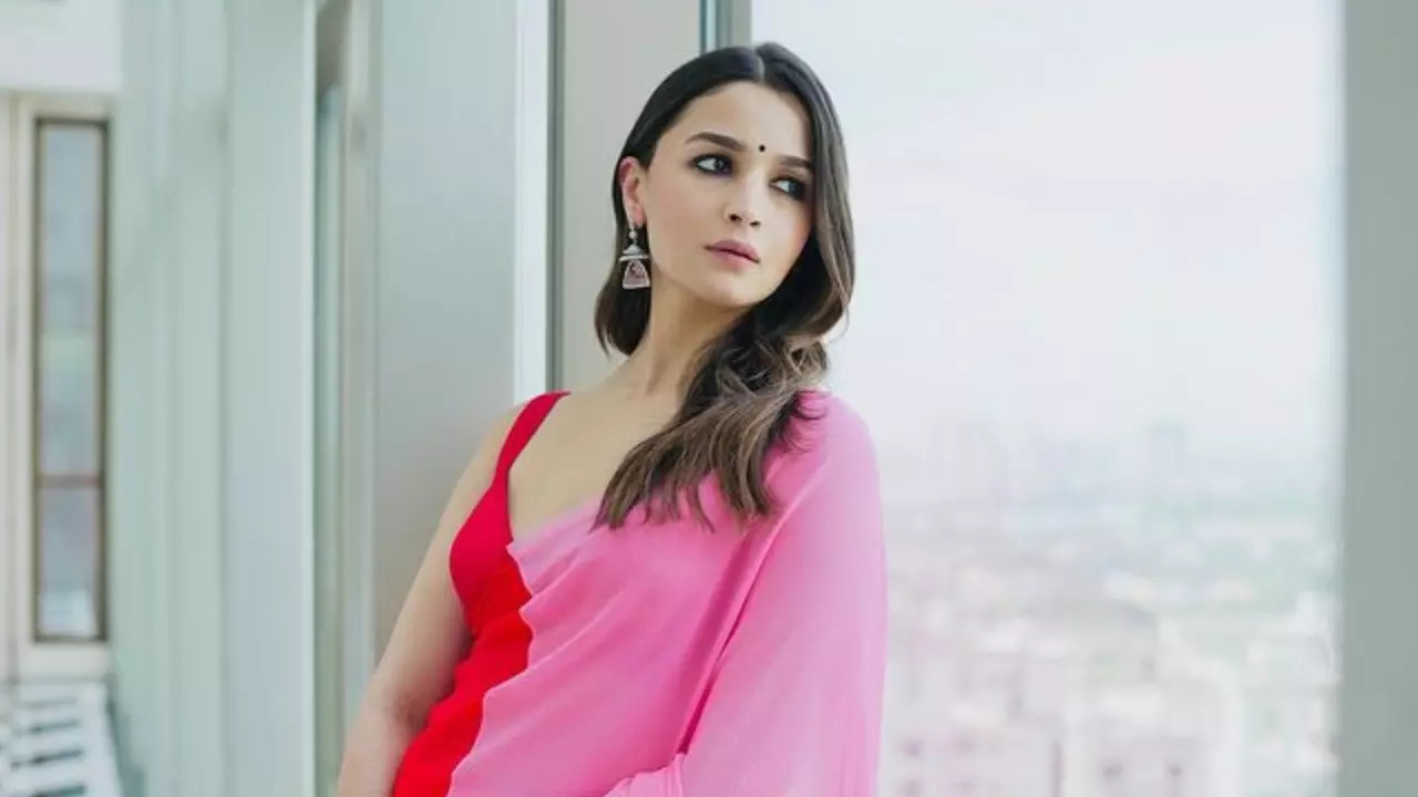 Alia Bhatt's 2023 Recap Is All About Achievements, Special Moments And Dishing Out Fashion Goals In 'Rani' Way