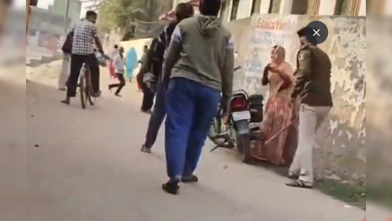 Bihar police beating Dalit woman Sitamarhi