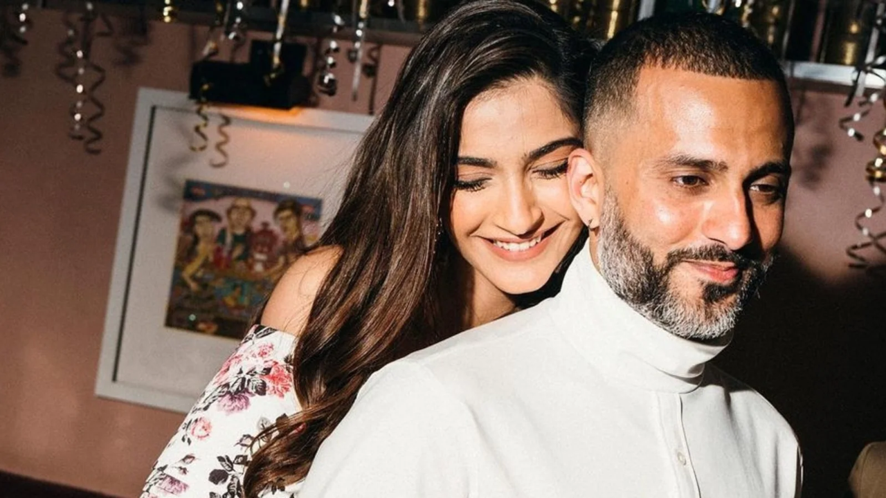 Sonam Kapoor Opens Up About Hubby Anand Ahuja's Health Issues