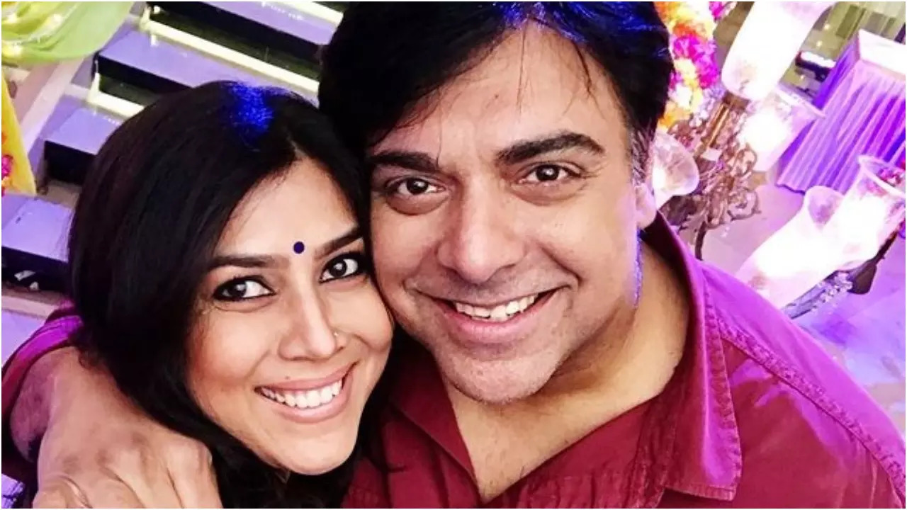 Ram Kapoor Shares Major Throwback Pic With Bade Achhe Lagte Hain co-star Sakshi Tanwar (credit: Instagram).