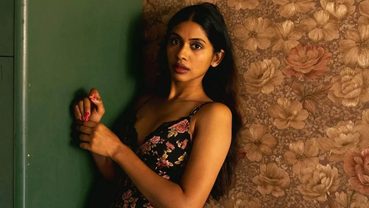 Anjali Patil falls prey to cyber fraud