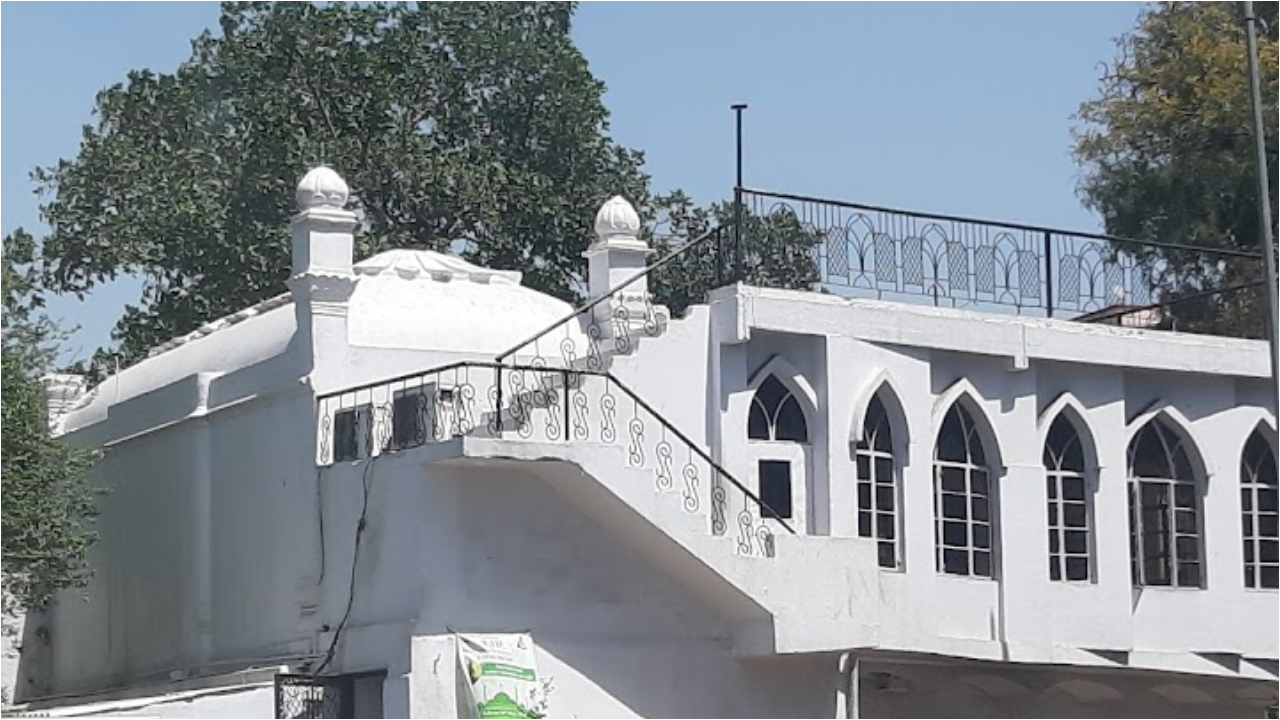 Sunehari Mosque