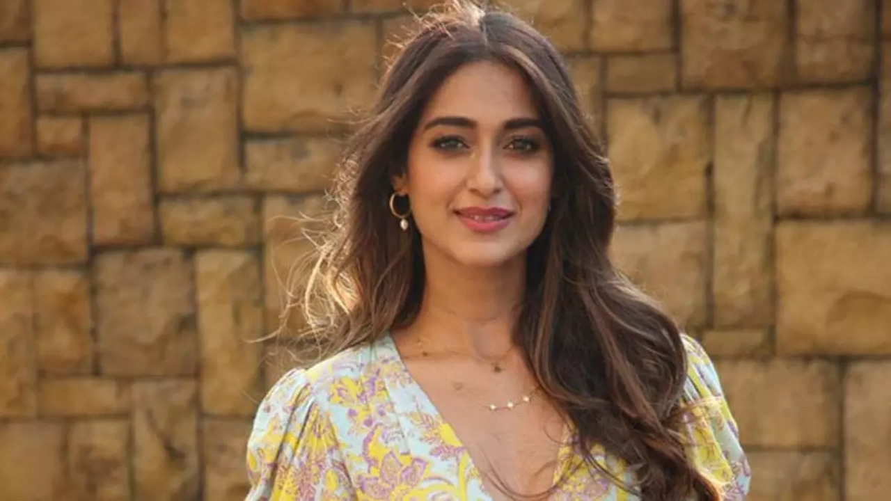 Ileana D'Cruz Says 'People Talking Rubbish About Her Family Makes Her Uncomfortable'