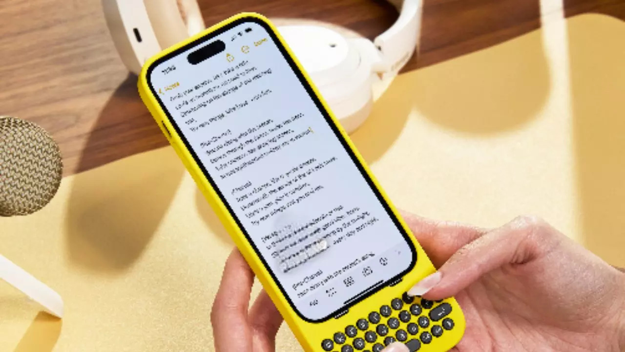 iPhone keyboard