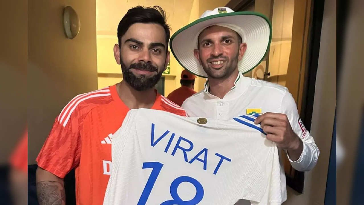 Virat Kohli Gifts Signed Jersey To South African Spinner Keshav Maharaj, Picture Goes Viral 