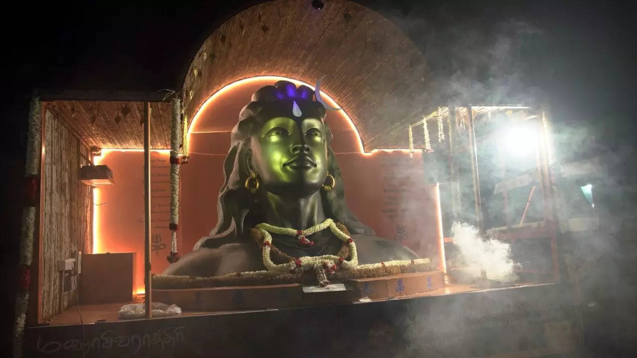 Adiyogi ratha yatra