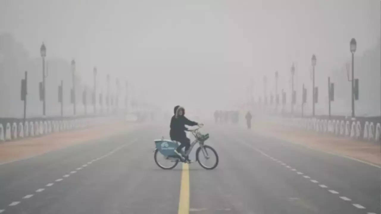 190 Tents Set Up Across Delhi To Shelter Homeless From Extreme Cold Conditions