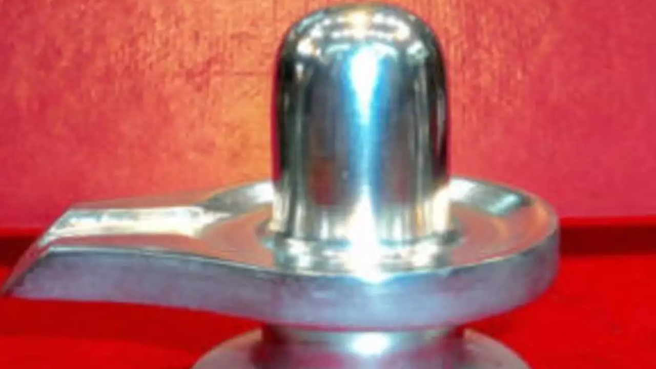 today is monday what is parad shivling know its significance and ...