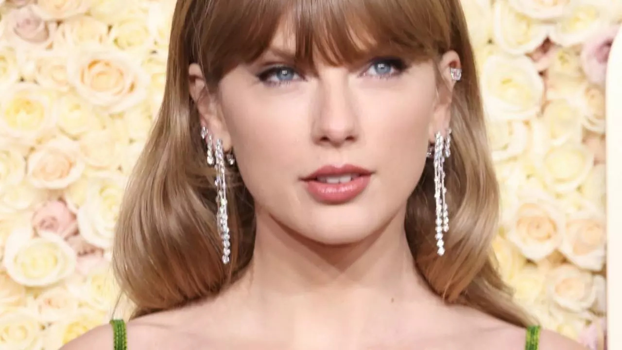 ​Taylor Swift Golden Globes 2024 Red Carpet Gown