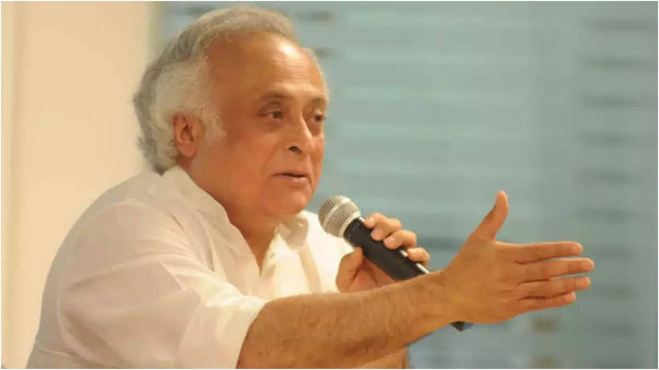 Jairam Ramesh Dissatisfied With EC's Reply On His VVPAT Plea