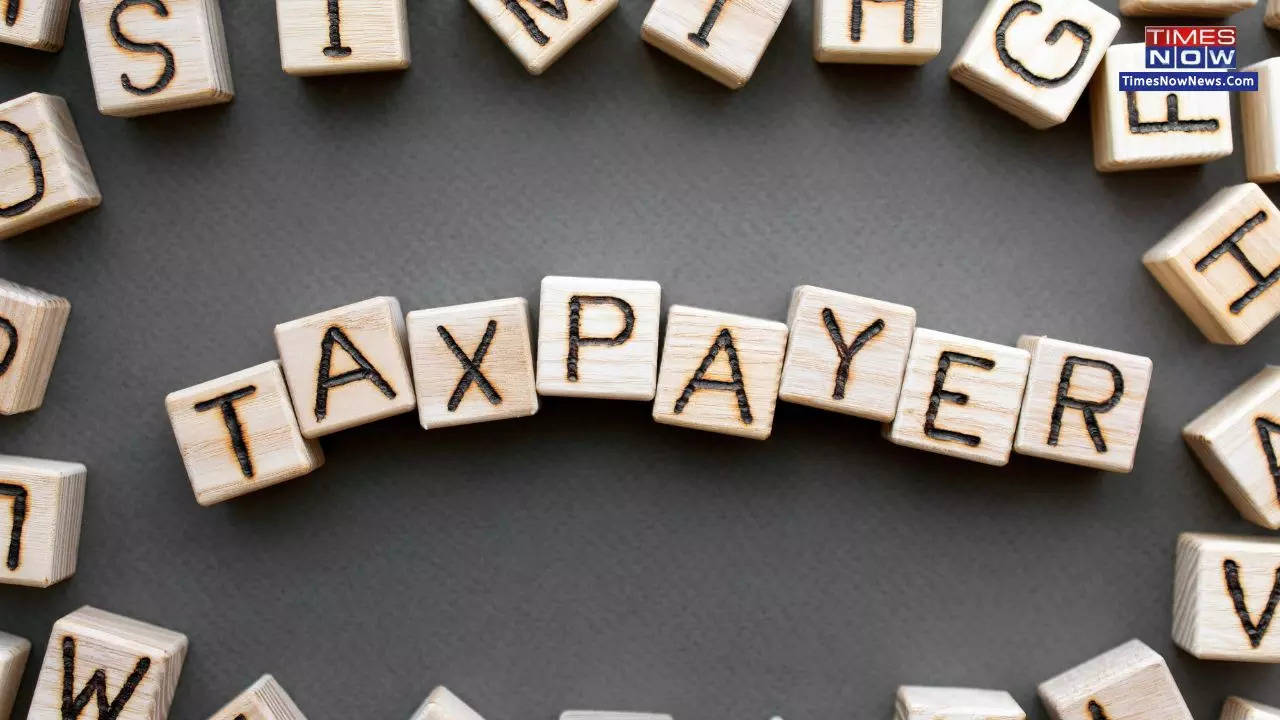 Over One-Third of Taxpayers Shift to Higher Income Tax Brackets; SBI Report Shows Decline in Income Inequality