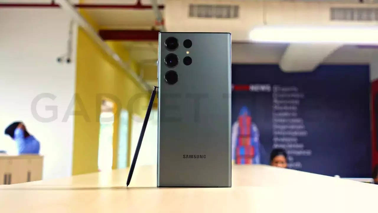 Samsung Galaxy S24 Ultra » ZEE SARKARI