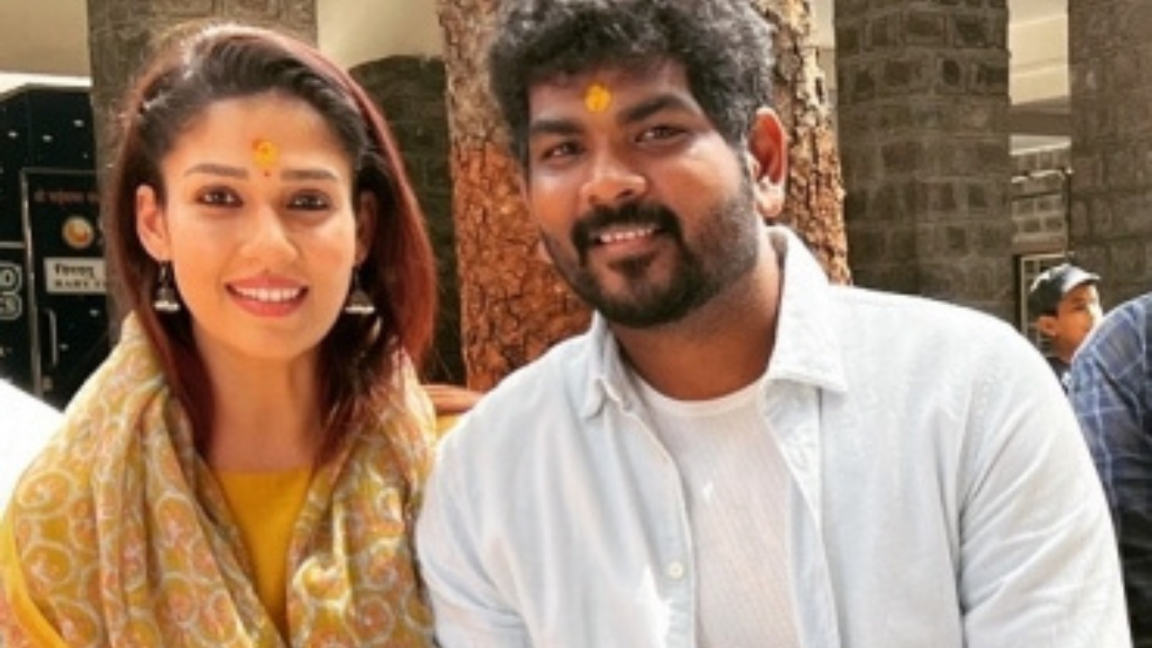 Nayanthara Leaves Husband Vignesh Shivan Blushing, Says 'Behind Every Successful Woman, There Is a Man'