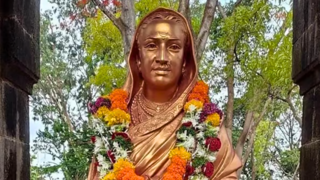 Rajmata Jijau Jayanti