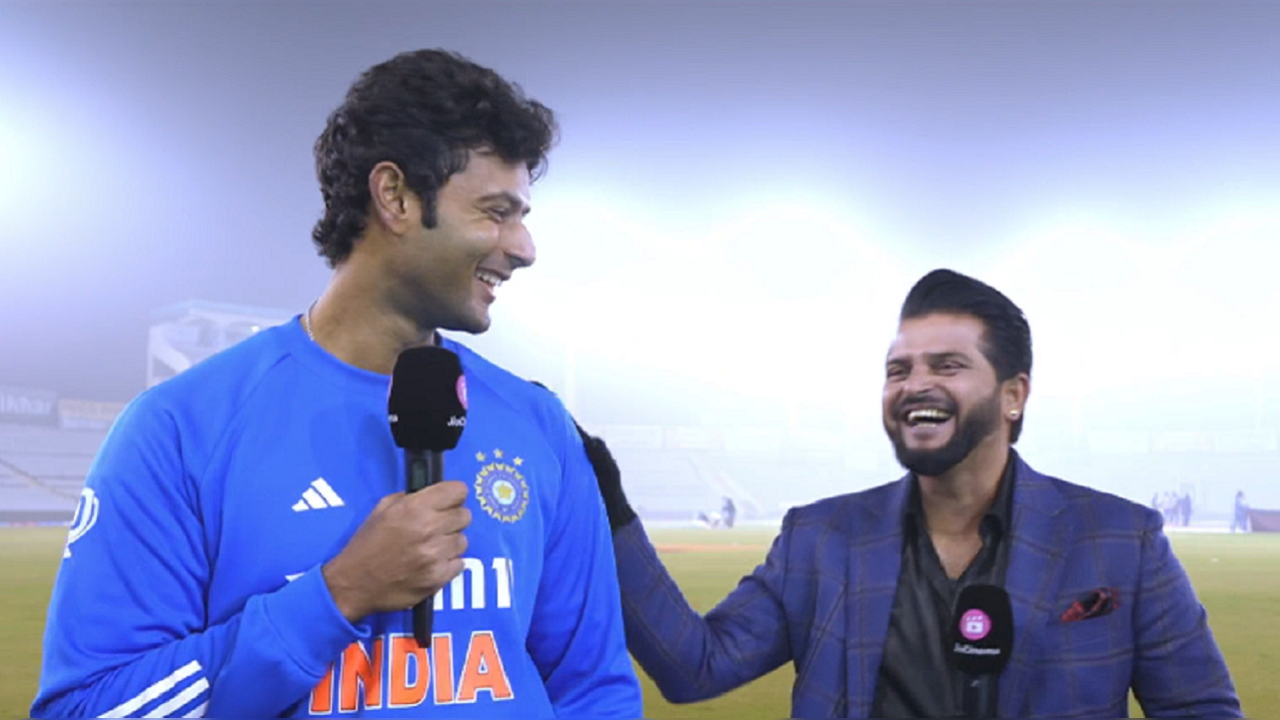 Shivam Dube's reaction after Suresh Raina praises his bowling goes viral