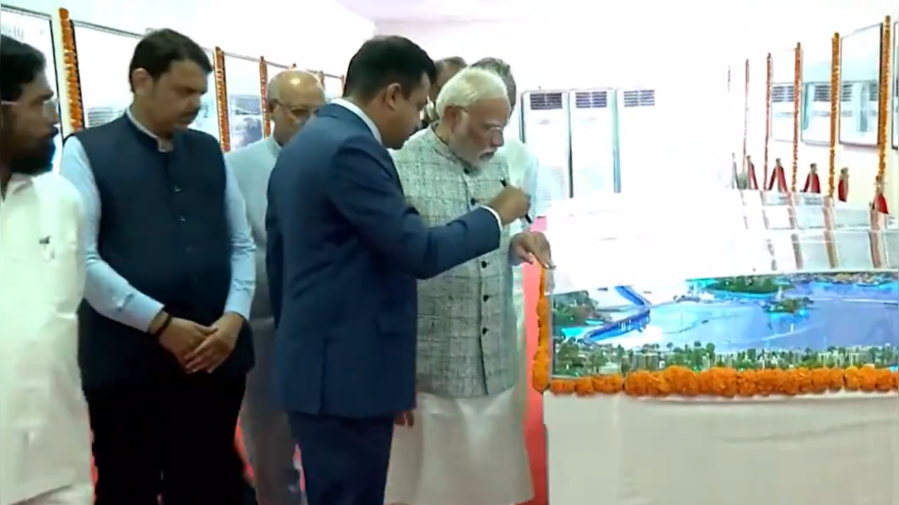 PM Modi Inspects Model of Mumbai Trans Harbour Link MTHL Inaugurated by Him in Navi Mumbai Today