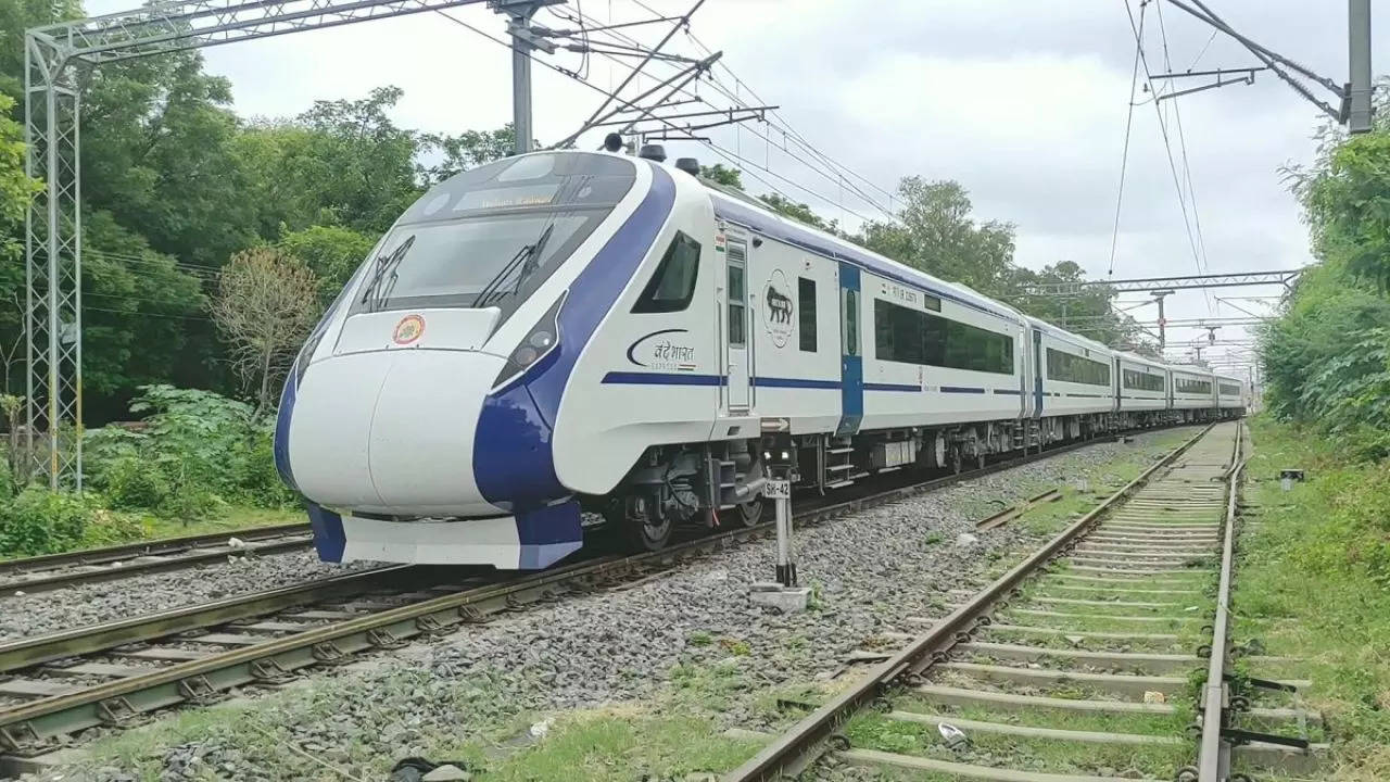 chennai - nagerkoil cande bharat train