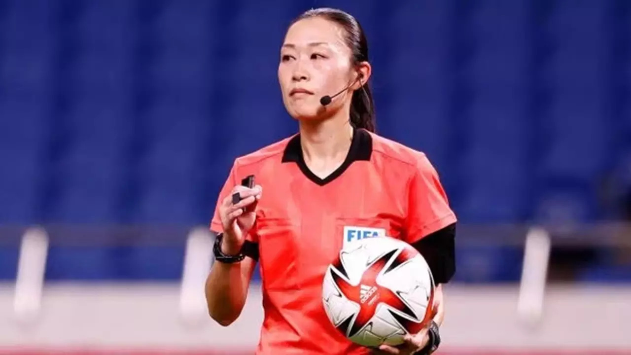 Who is Referee Yoshimi Yamashita