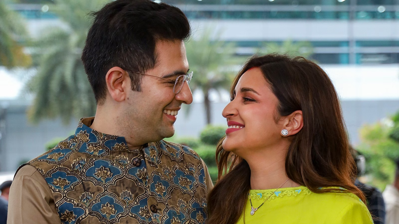 Parineeti Chopra, Raghav Chadha Celebrate First Lohri As Newlyweds. Pics Inside