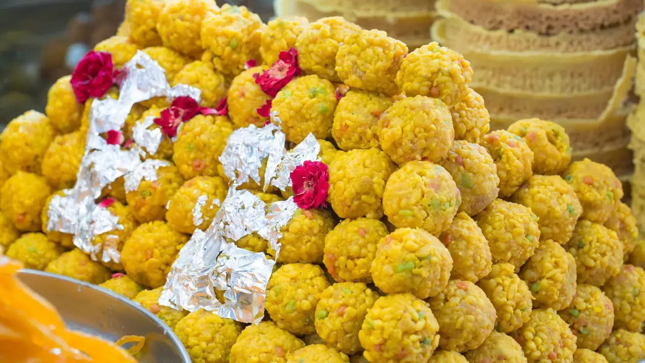 Laddus