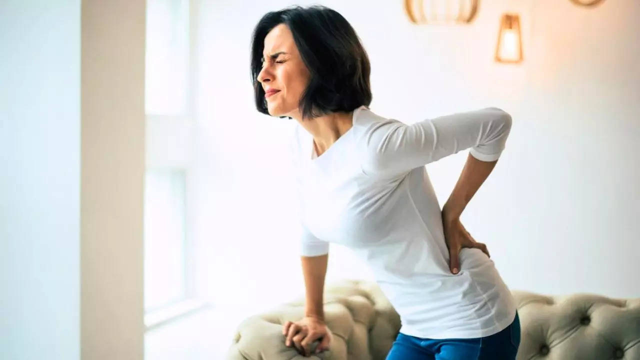 Causes and Remedies Of Back Pain In Females After 30th