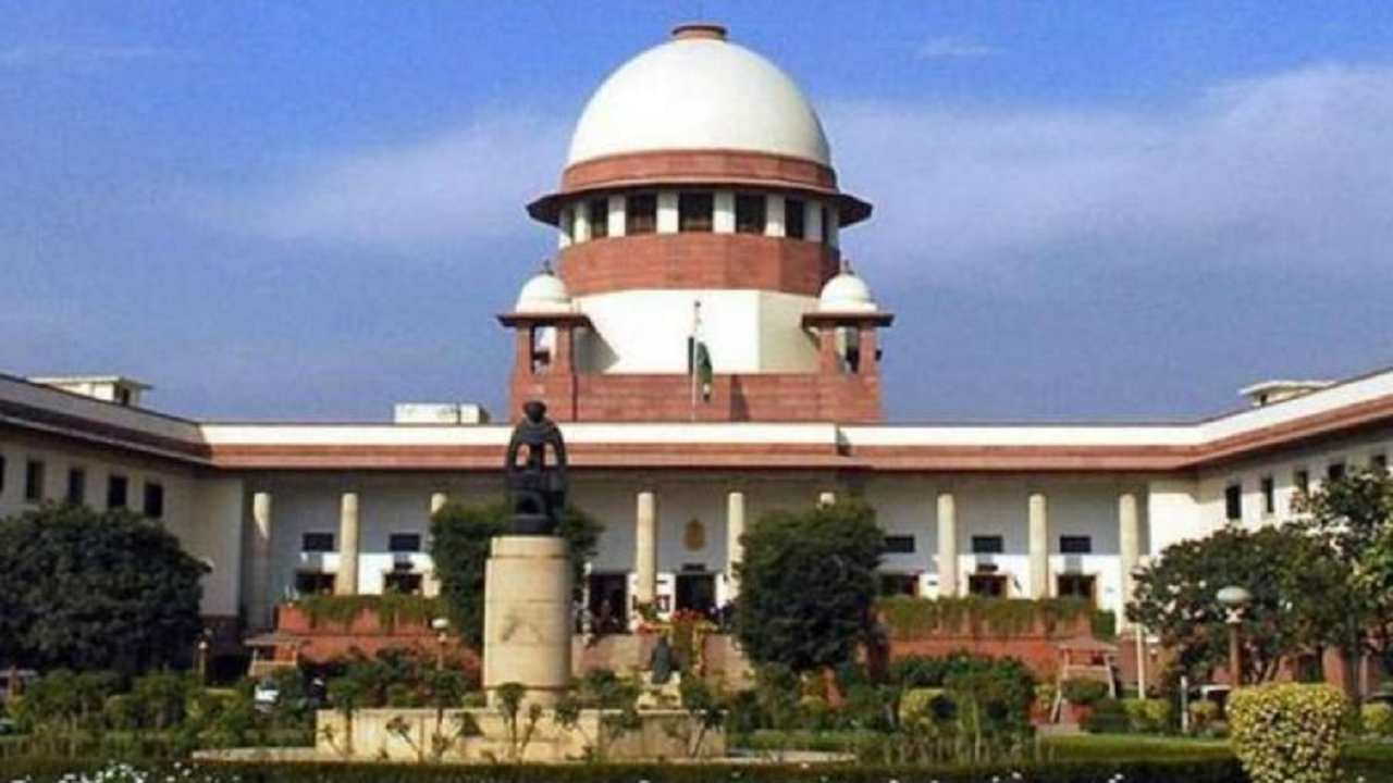 Supreme Court Allows Cleaning Of 'Wuzukhana Tank' Inside Gyanvapi Mosque