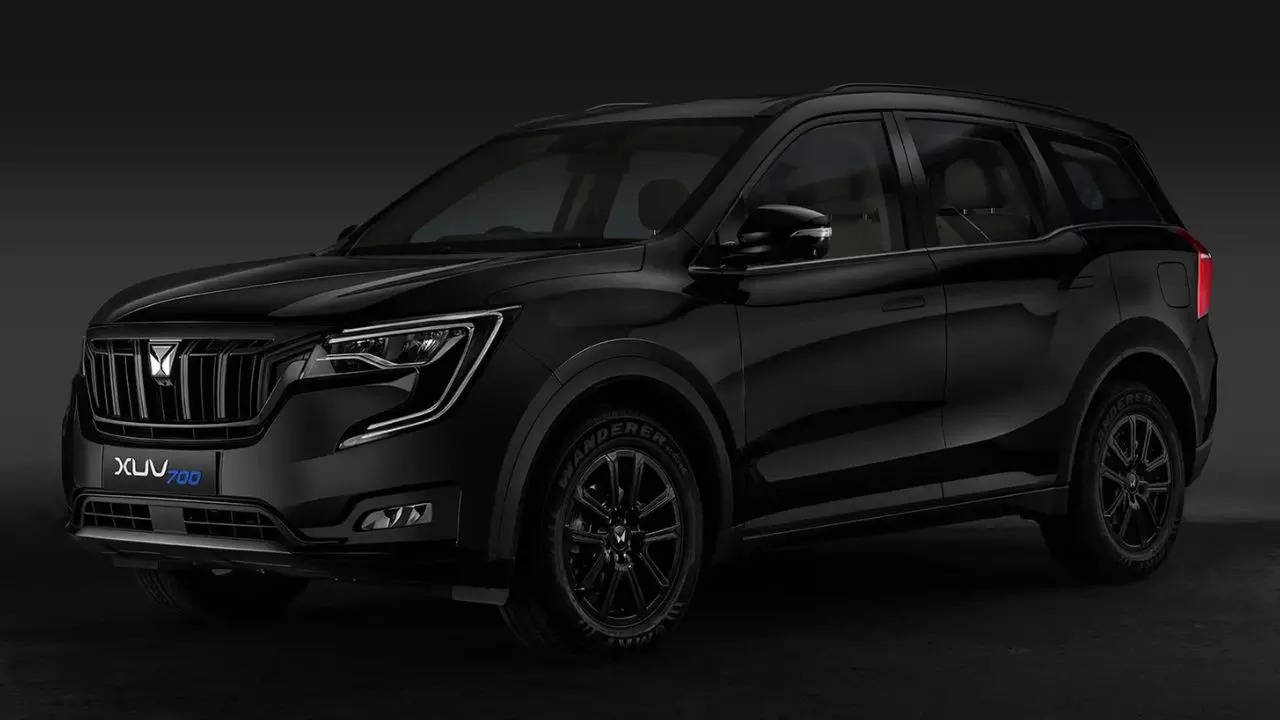 2024 Mahindra XUV700 Caption Seats Variant