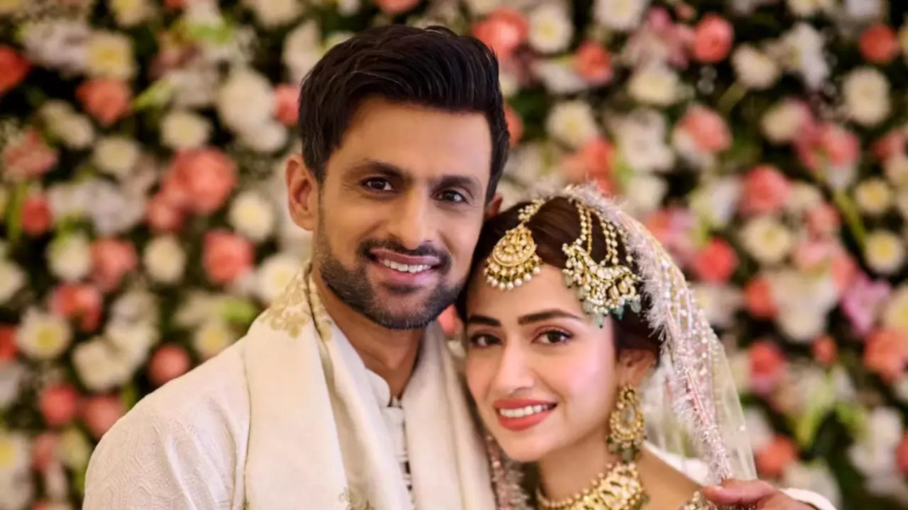 Hours After Announcing Third Marriage With Sana Javed, Shoaib Malik Becomes First Asian To...