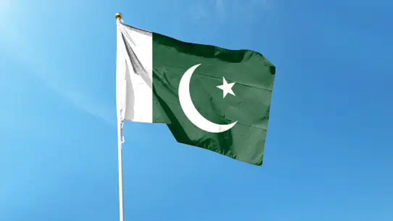 pakistan flag