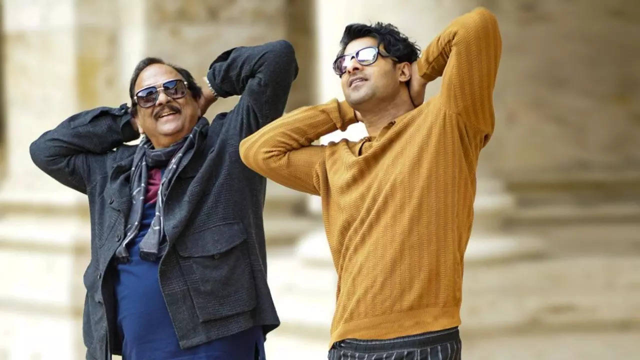 Prabhas wishes uncle and Radhe Shyam costar Krishnam Raju on his 82nd birthday; pens a heartfelt note