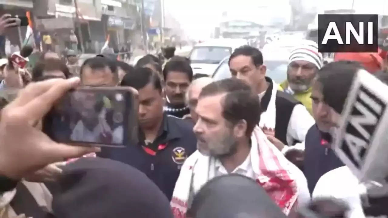 Rahul Gandhi Was Stopped From Entering Temple