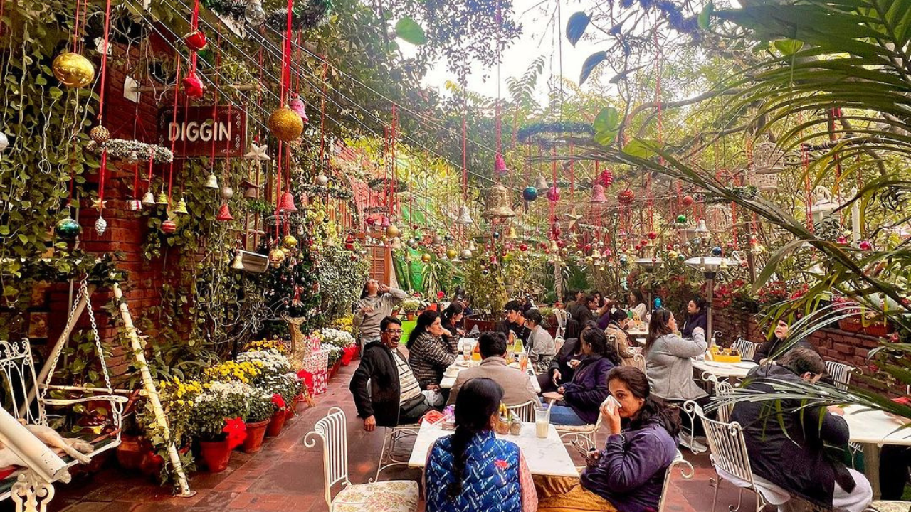 Must-Visit Restaurants Near India Gate