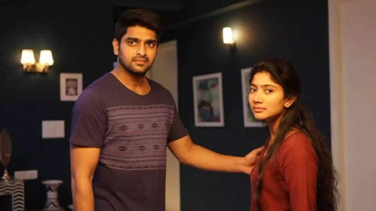 Naga Shaurya and Sai Pallavi in a movie still