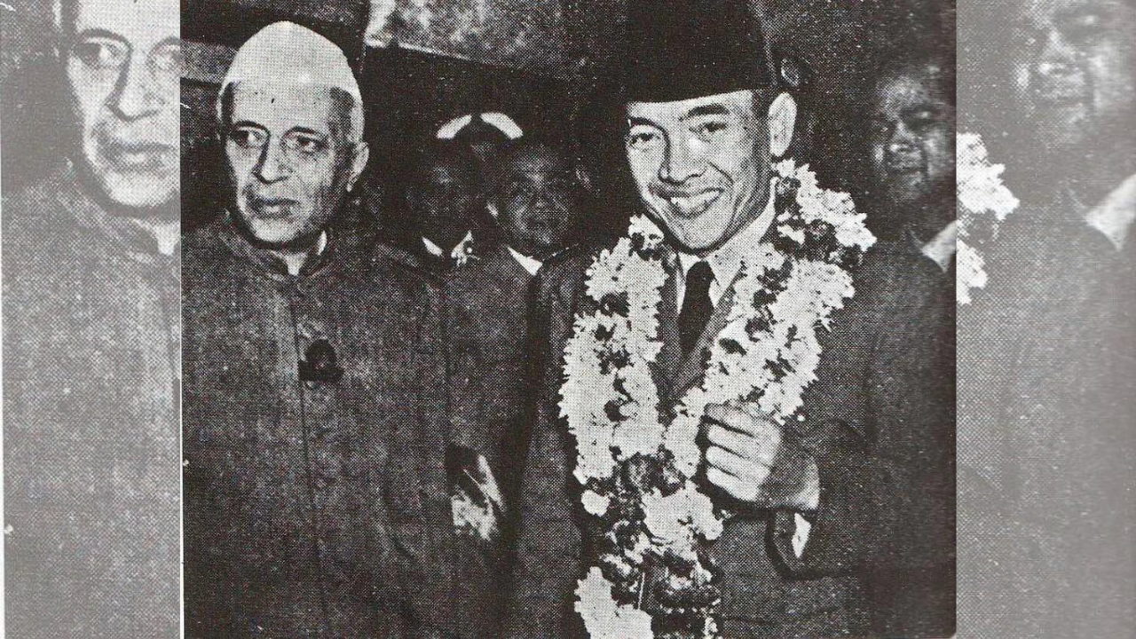 NEHERU SUKARNO 