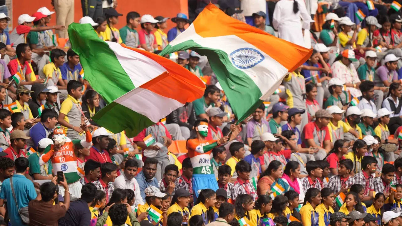 WATCH: Crowd Rings In Republic Day Celebrations During 1st IND Vs ENG Test; Chants 'Bharat Mata Ki Jai'