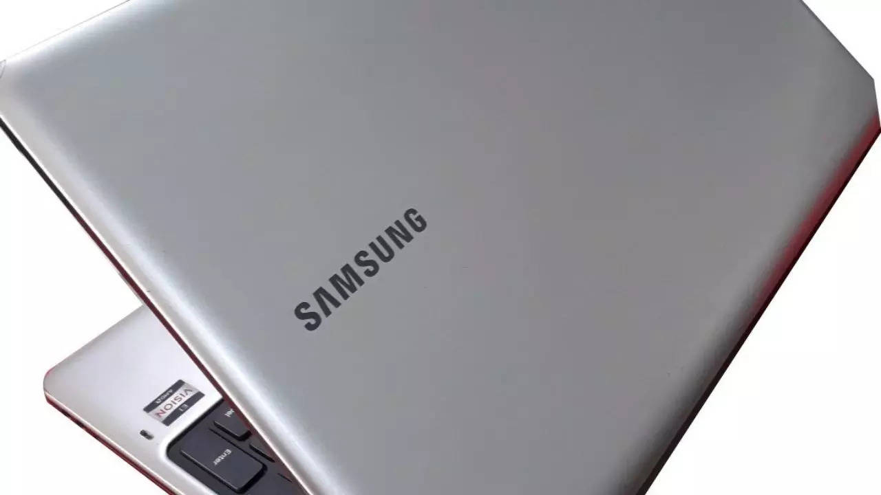 Make in India Boost! Samsung to Begin Manufacturing Laptops At its Noida Factory