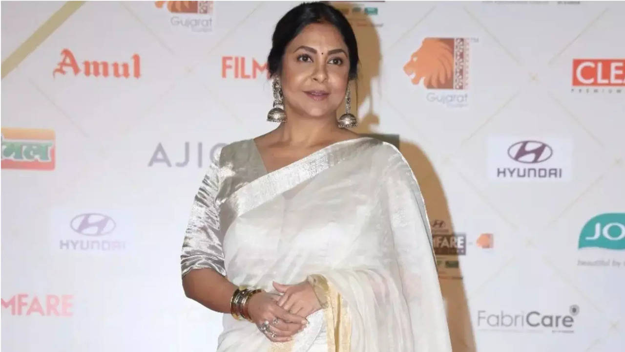 Filmfare Awards 2024: Shefali Shah wins Best Actress (Critics) award for Three Of Us