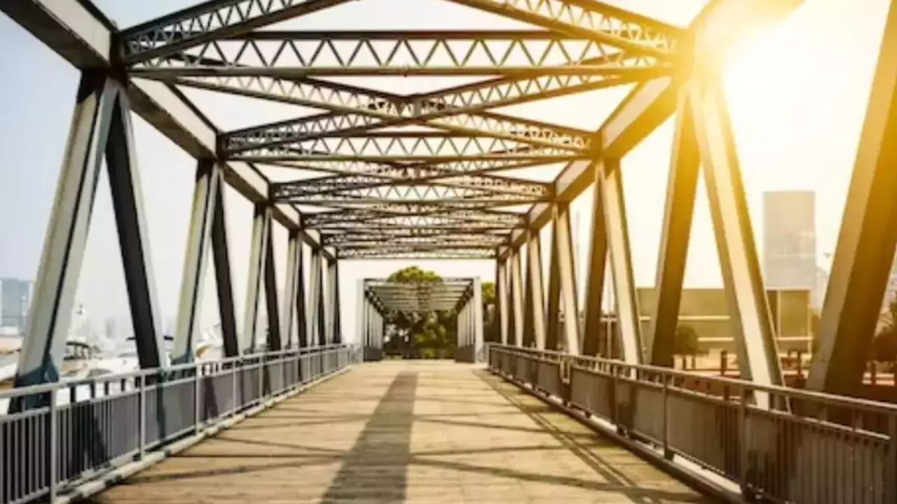 Gopal Krishna Gokhale Bridge (Representational Image)