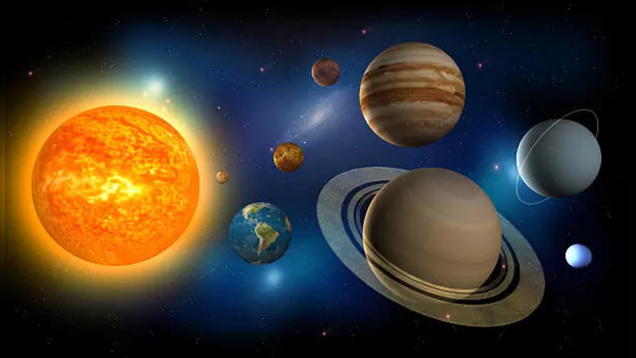 Sun and Saturn conjunction 2024