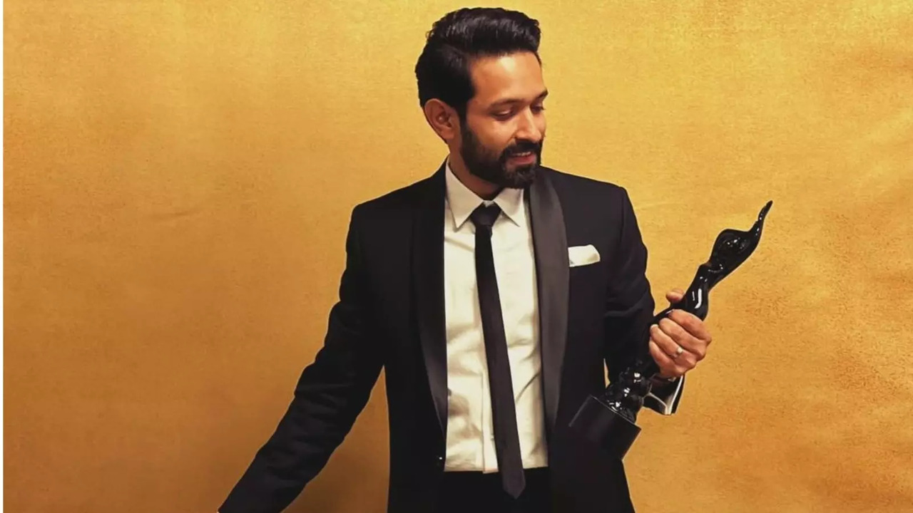 Filmfare Awards 2024: Vikrant Massey wins Best Actor (Critics) for his role in 12th Fail