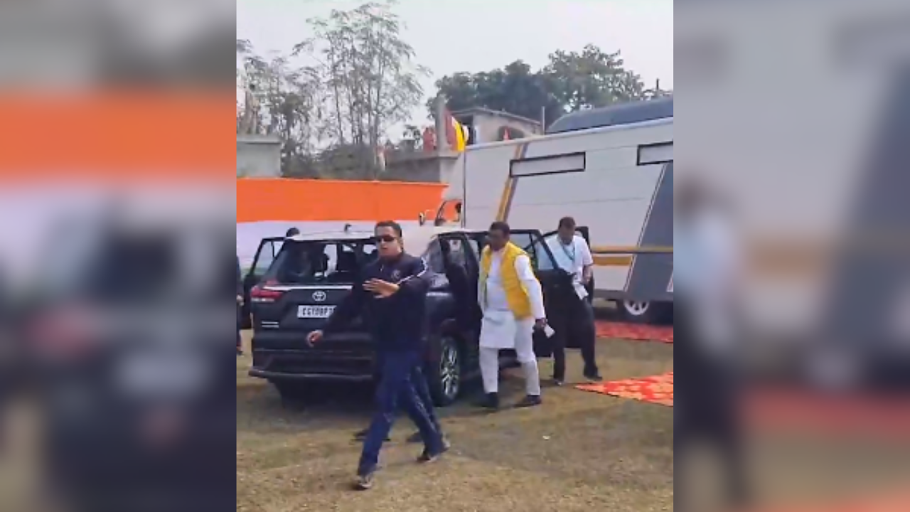 Rahul Gandhi Car Attack at bengal