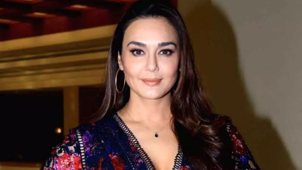 When Birthday Girl Preity Zinta Was ‘Adopted’ By Kamal Amrohi’s Son